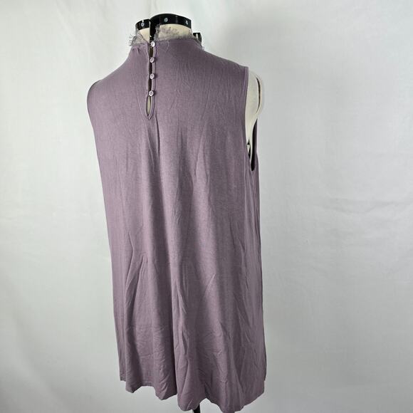 Paper + Tee Sleeveless Blouse Women's 2X Purple Lace V Neck Trim Ruffles Buttons - Picture 15 of 16
